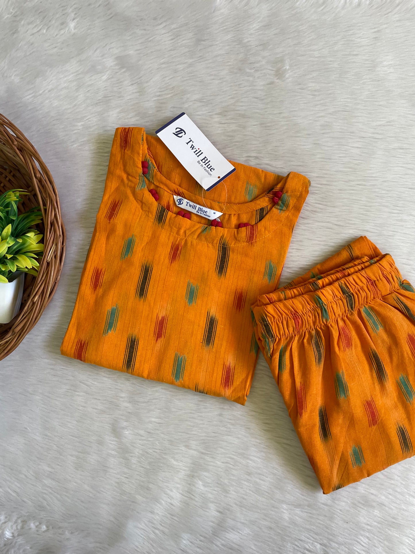 Premium Handloom Ikkat Co-ord Set (JOY044)