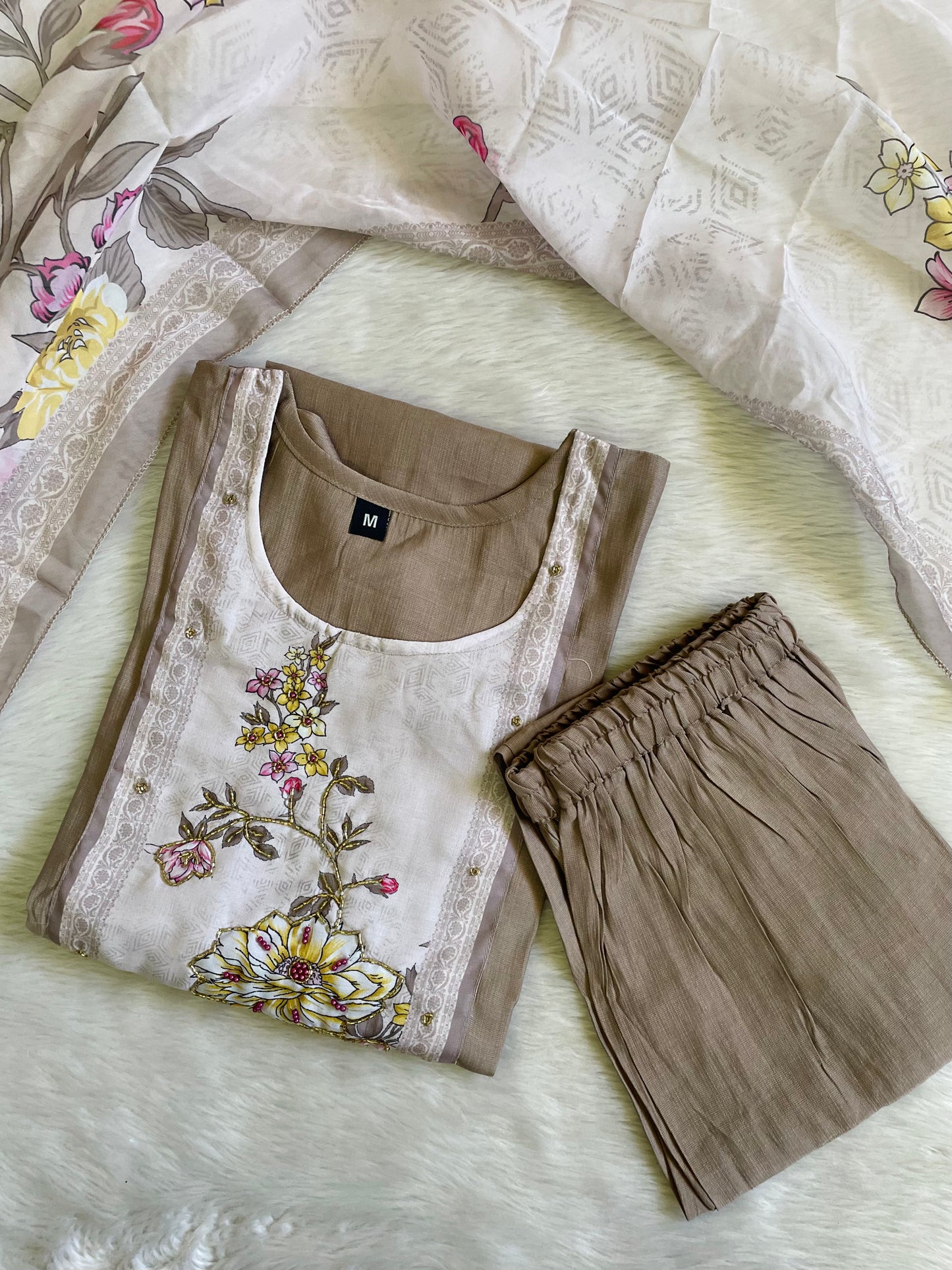Festive Wear Kurta Sets (JOY061)