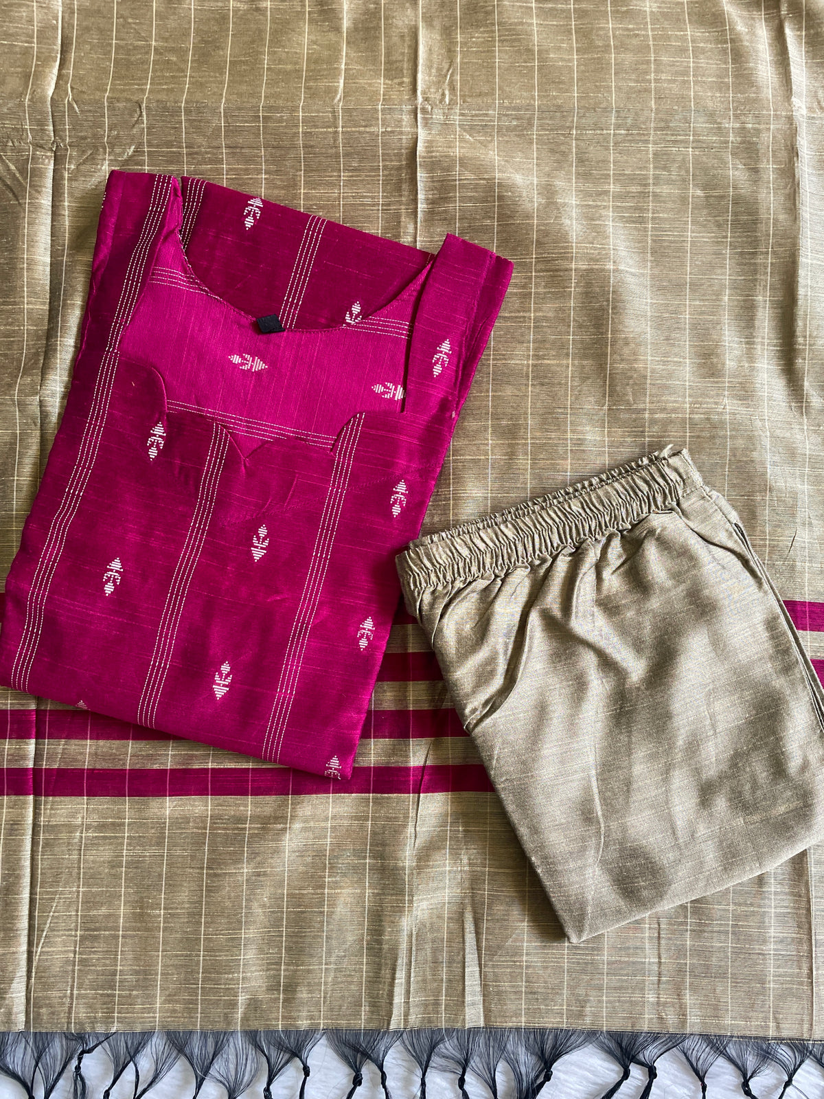 Premium Raw Silk Kurta Sets (JOY047)