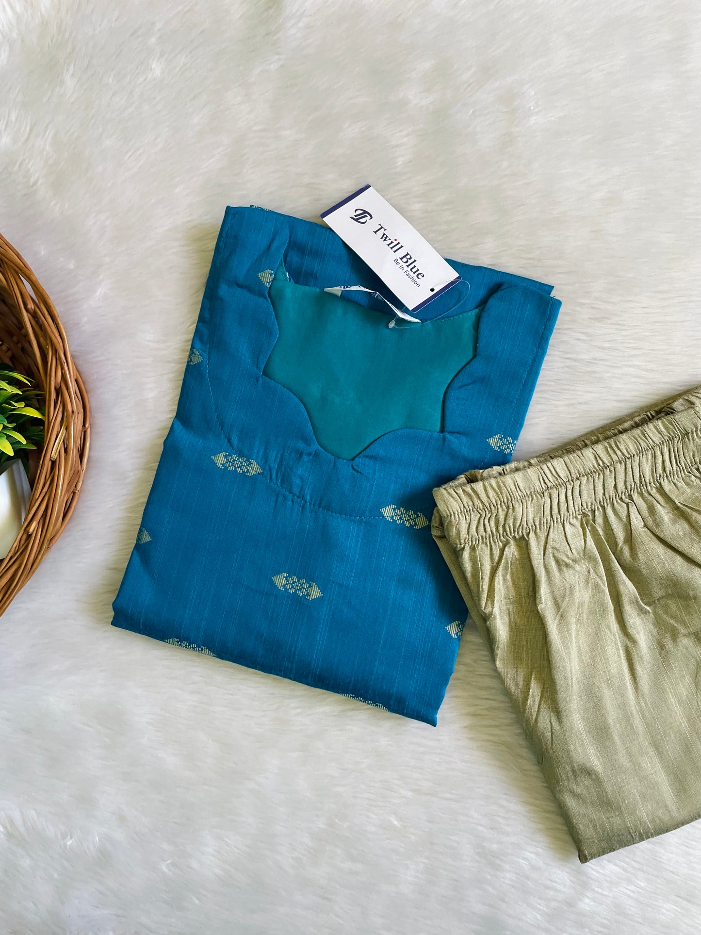 Premium Festive Buta Silk Co-ord Sets (JOY019)