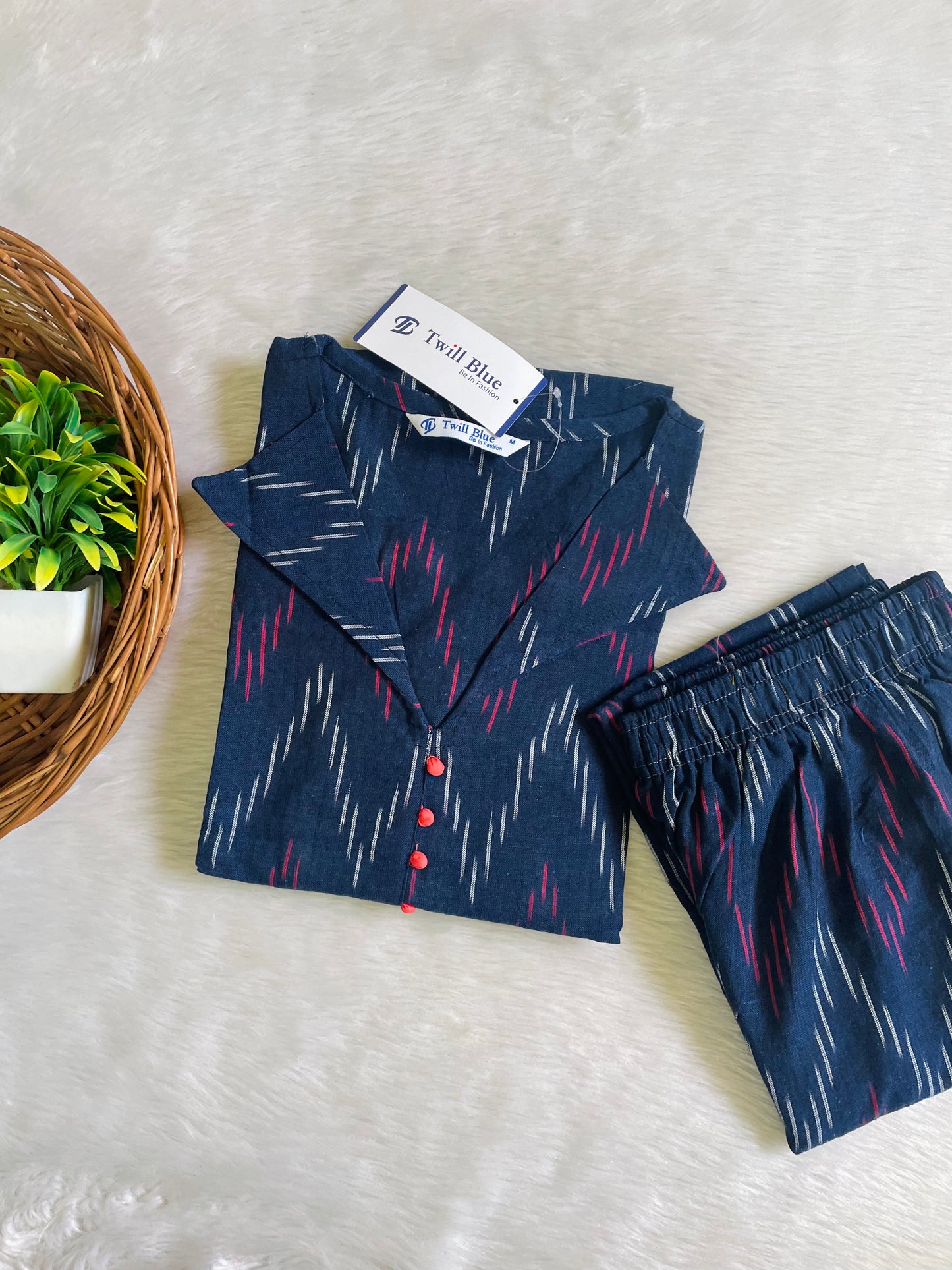 Premium Handloom Ikkat Co-ord Set (JOY023)