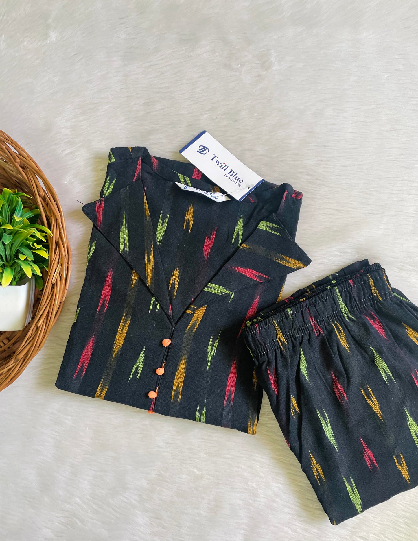 Premium Handloom Ikkat Co-ord Set (JOY023)