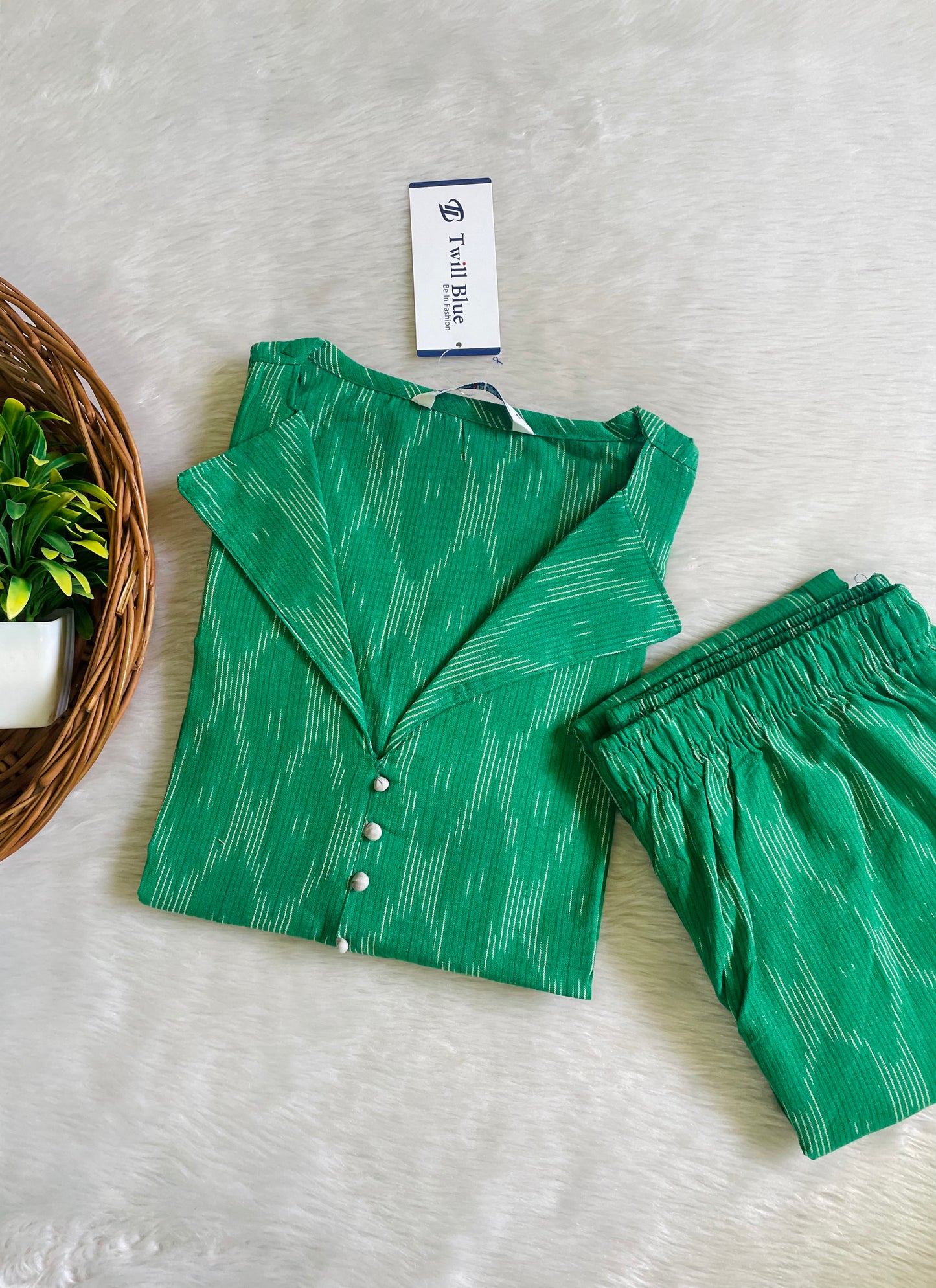 Premium Handloom Ikkat Co-ord Set (JOY023)