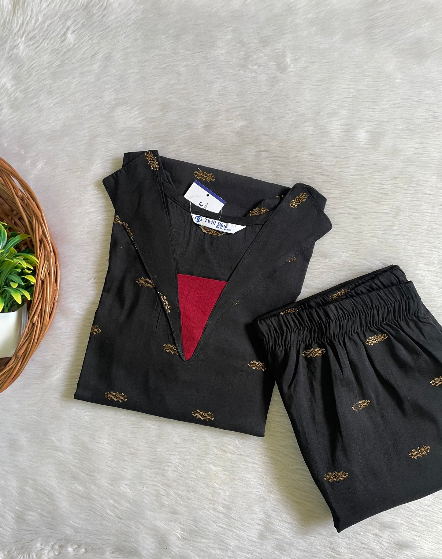 Premium Festive Buta Silk Co-ord Sets (JOY025)