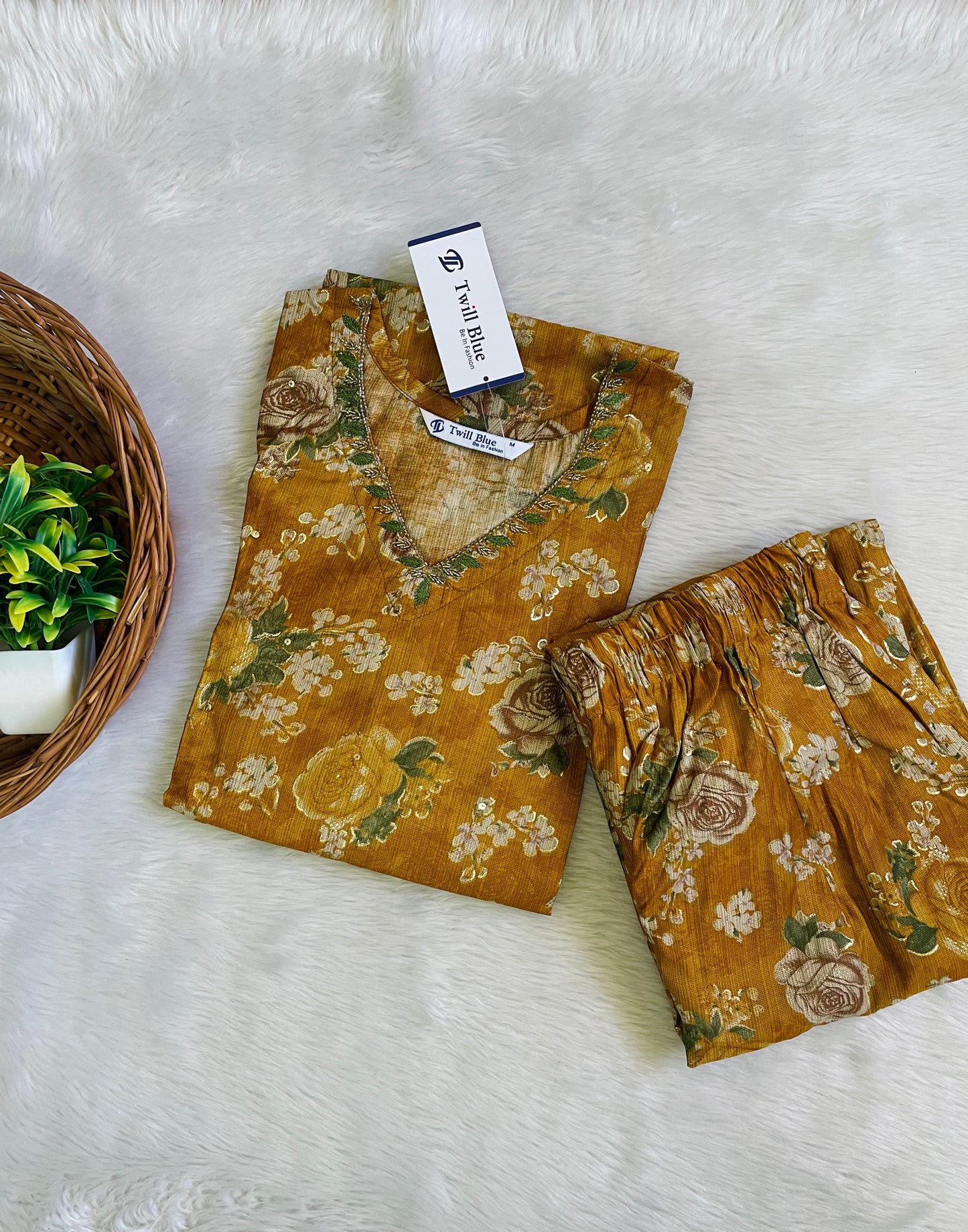 Premium Festive wear Co-ord Sets (JOY040)