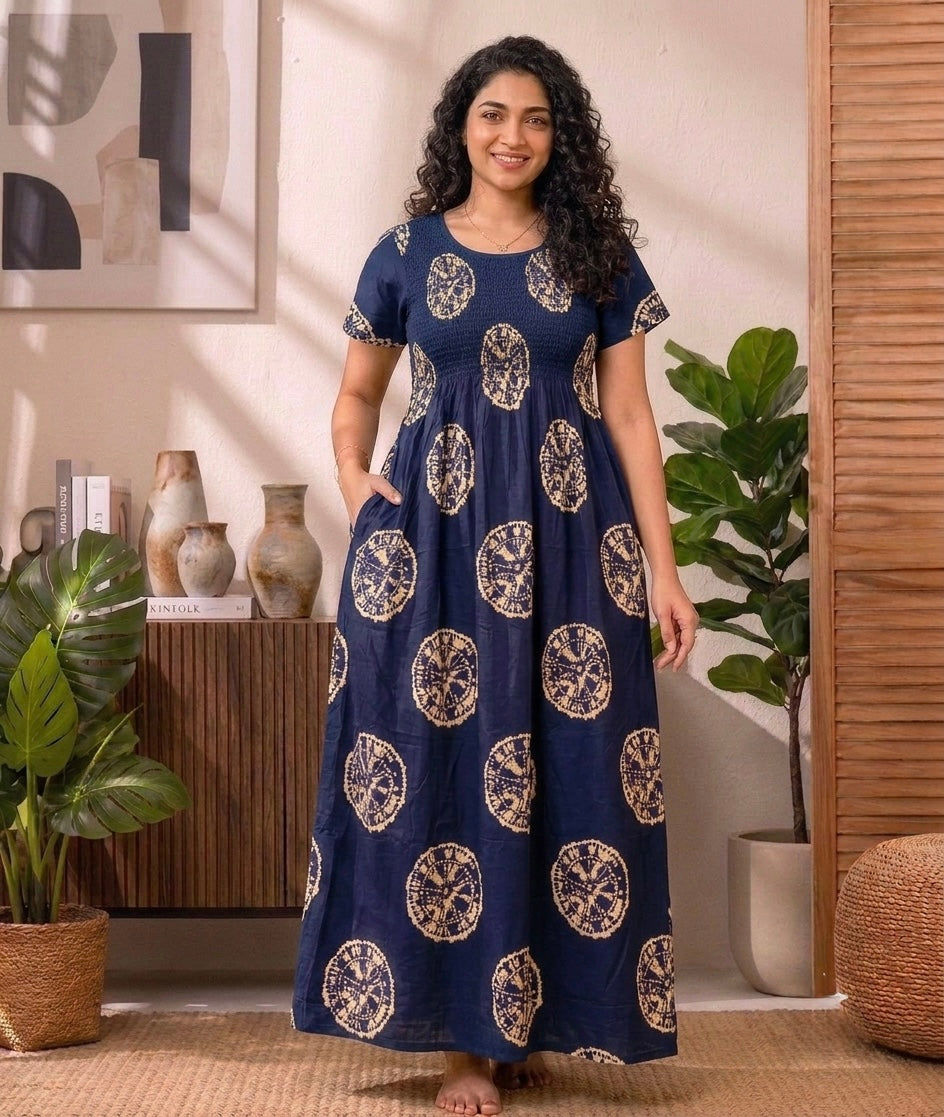 Smokey Model Nighty (Blue)