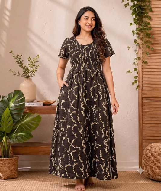 Smokey Model Nighty (Brown)