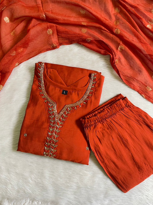 Festive Wear Kurta Sets with Lining (JOY074)