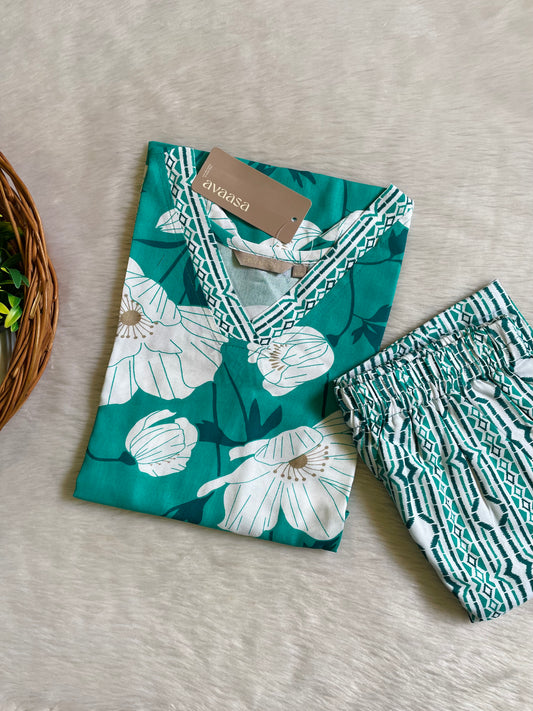 Avaasa Kurta Pant Sets