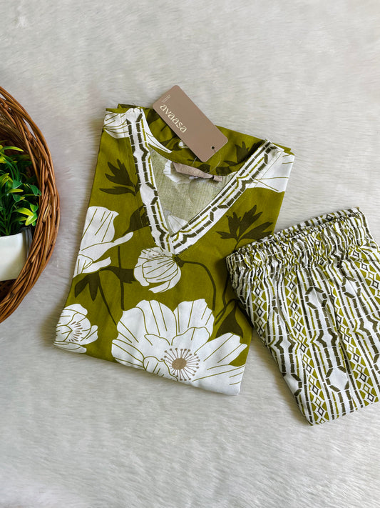 Avaasa Kurta Pant Sets