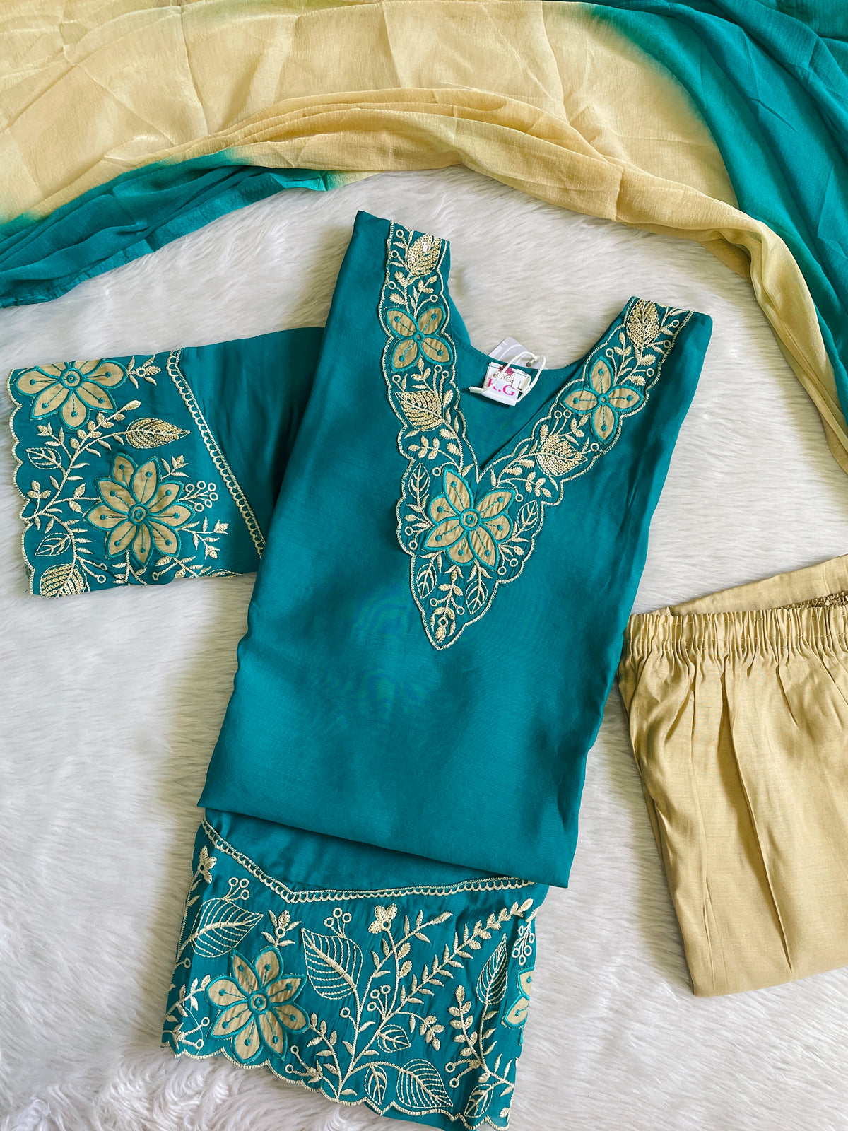 Festive Wear Kurta Sets with Lining (JOY069)
