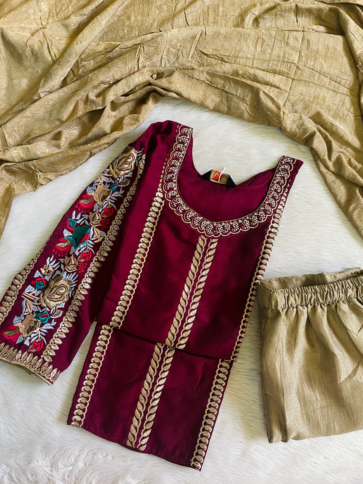 Festive Wear Kurta Sets with Lining (JOY069)