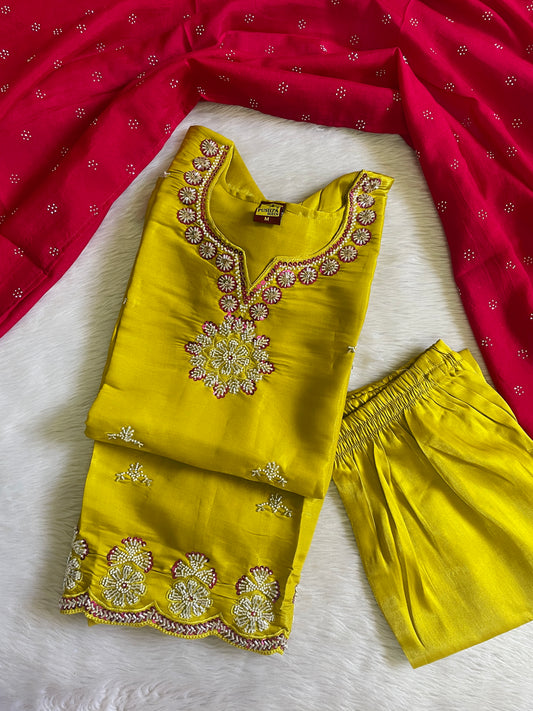 Festive Wear Kurta Sets with Lining (JOY069)