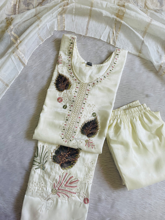 Festive Wear Kurta Sets with Lining (JOY069)