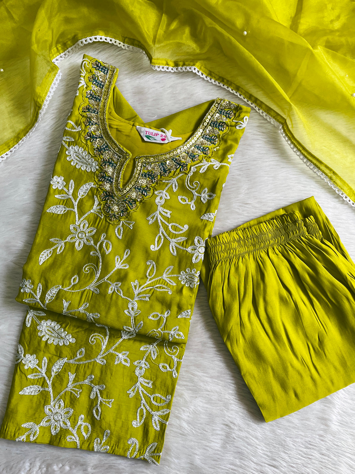 Festive Wear Kurta Sets with Lining (JOY069)