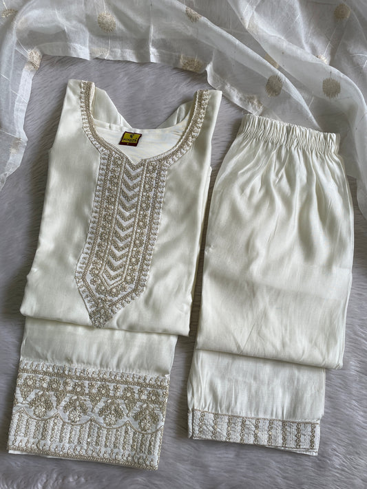Festive Wear Kurta Sets with Lining (JOY069)