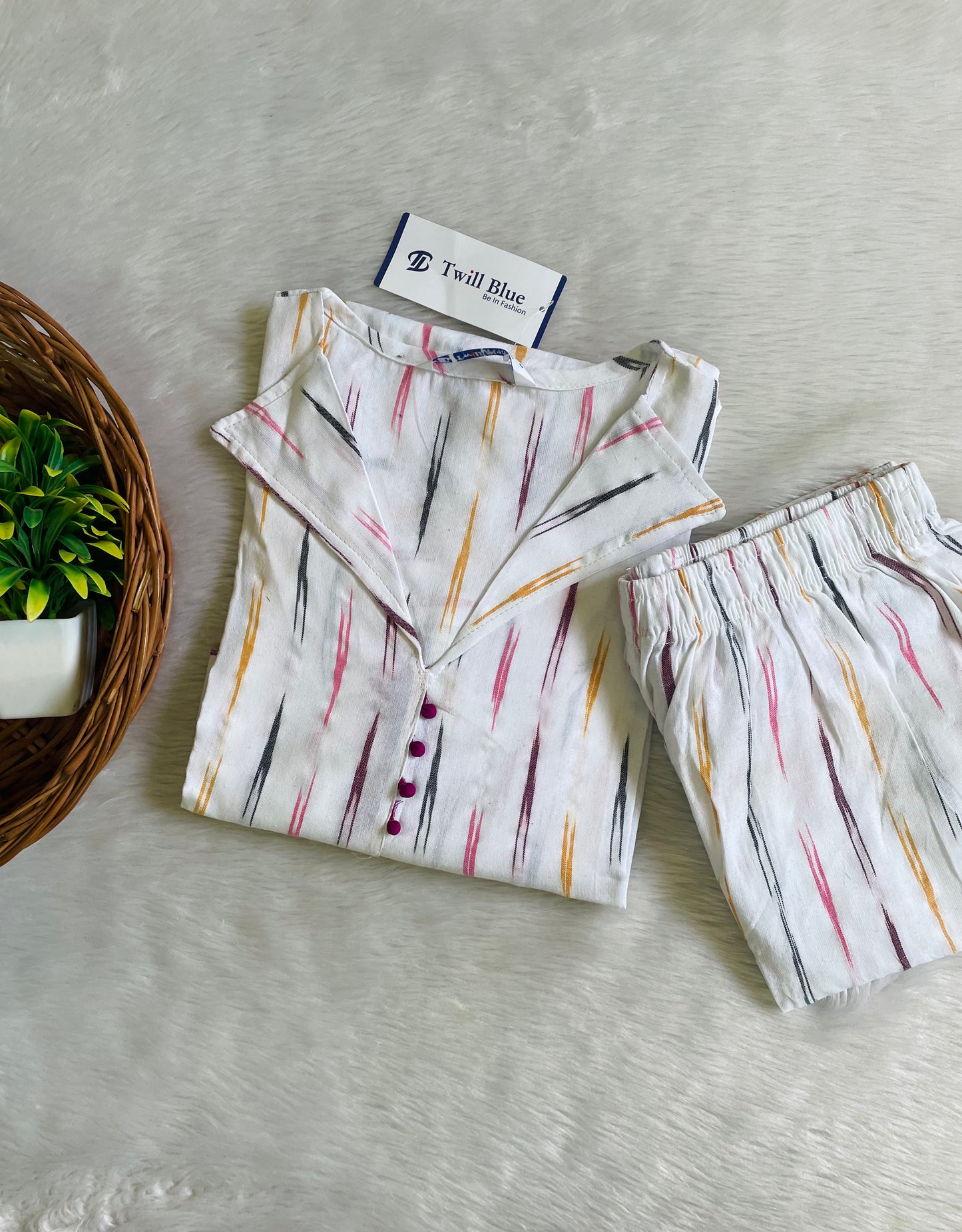 Premium Handloom Ikkat Co-ord Set (JOY023)